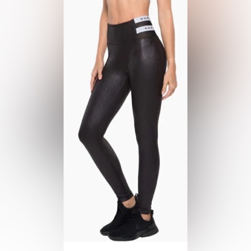 Koral Obscure Leggings High Waisted White Insignia on Shiny Black Size S